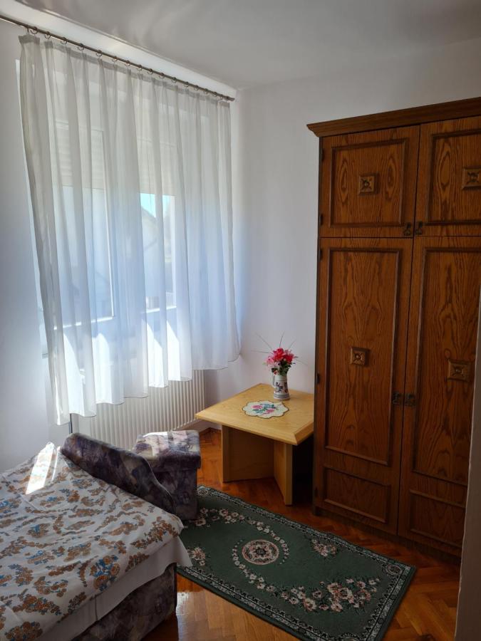 Gyoengyvirag Apartman レンティ エクステリア 写真