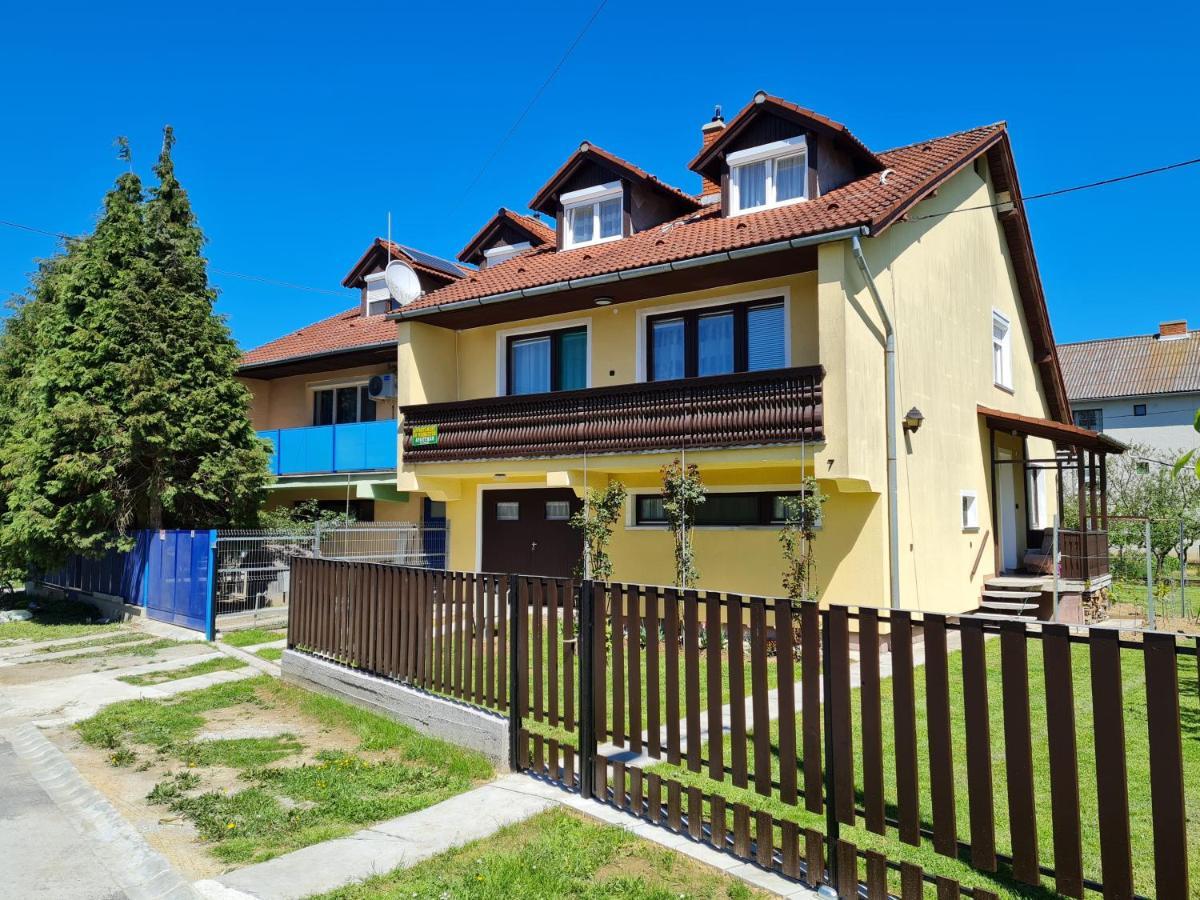 Gyoengyvirag Apartman レンティ エクステリア 写真